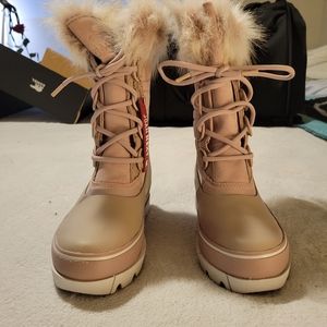 Sorel Joan of Arctic Waterproof Suede Boots Mauve/Pink Size 6 (Fits 6.5-7) NWT